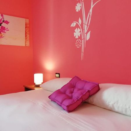 Prendas Antigas - Vacanze A Teulada Apartment Exterior photo