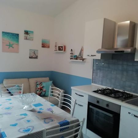Prendas Antigas - Vacanze A Teulada Apartment Exterior photo